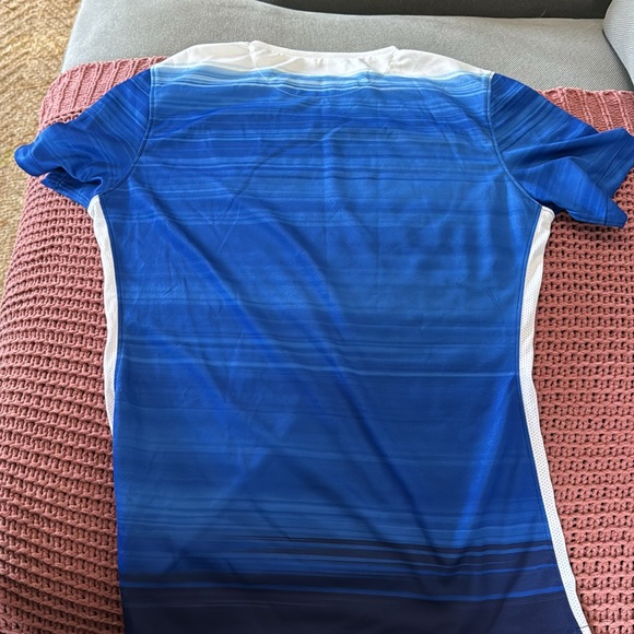 2015 US Women’s soccer jersey size XS NWOT - Picture 2 of 3